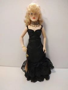 Mae West Doll Effanbee 1982 Hollywood Legends Series Edition 18" - Picture 1 of 9