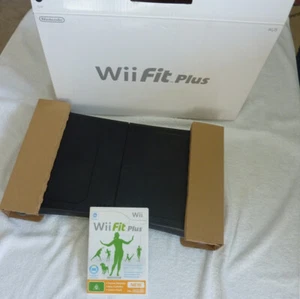 SUPER RARE NINTENDO WII FIT PLUS BLACK BALANCE BOARD AND GAME BOXED - Picture 1 of 9