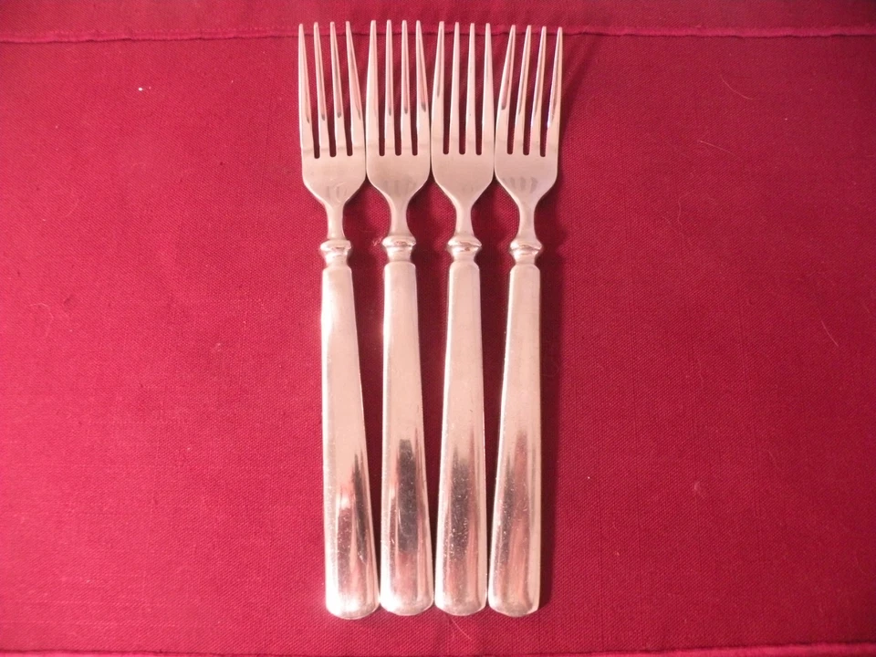 Juego de 4 tenedores de cena EMPIRE Martha Stewart Essentials MSE acero inoxidable 8 1/8" Foto 1 de 4