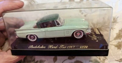 Modelo Studebaker Hawk 1957 Foto 1 de 4