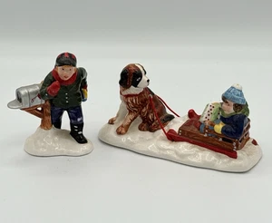 Dept 56 Snow Village MUSH! 54747 Accessorio in ceramica dipinto a mano con scatola - Foto 1 di 10