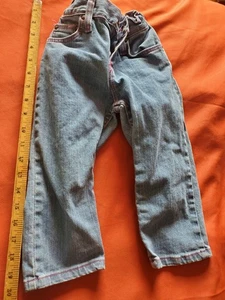 Wrangler Girls Size 24 Mo.Toddler Zip Up Snap Five Pocket Jeans Light Wash. - Picture 1 of 4