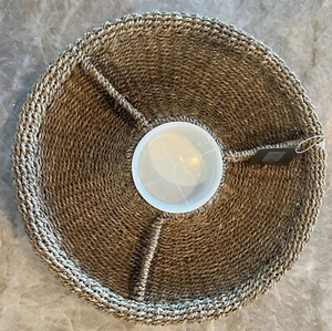 Neu mit Etikett Pottery Scheune Seegras Chip und Dip Serviergeschirr Teller 16 Zoll Durchmesser - Bild 1 von 13