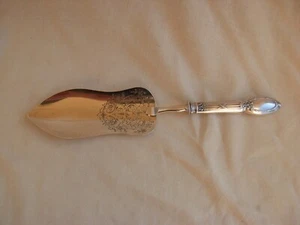 ANTIQUE FRENCH STERLING SILVER PIE SERVER,LOUIS 16 STYLE,LATE 19th CENTURY. - Picture 1 of 13