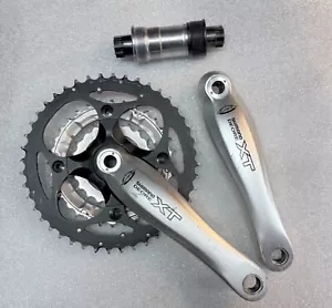 SHIMANO DEORE XT Crankset with Bottom Bracket FC-M752 3x9 175mm - Picture 1 of 2