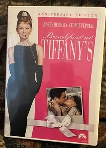 Breakfast at Tiffany's - DVD : Free Shipping in the U.S. - Picture 1 of 3
