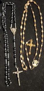 Vintage Rosary Crucifix PEARLY CREAM Beads & FREE BLACK ROSARY - Picture 1 of 9