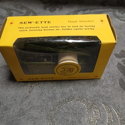Sew-ette Sewette Sewing Machine Hand Stitcher Nähmaschine Mini Retro Vintage Alt - Bild 1 von 4