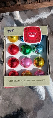 1965 Vintage Shiny Brite Feather Tree small glass Christmas ornaments NOS - Image 1 of 4