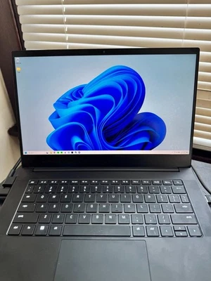 Razer Blade 14 165Hz QHD AMD Ryzen 9 6900 HX 16GB 1TB SSD RTX 3070 TI Great - Image 1 of 4