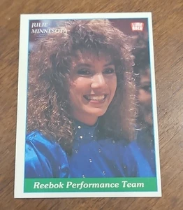 1991 Lime Rock NBA Pro Cheerleaders - Julie #38 RC Rookie Minnesota Timberwolves - Picture 1 of 2