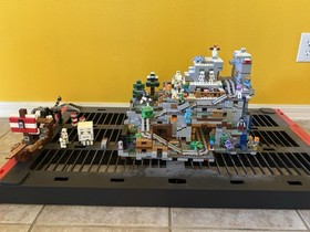 Lego Minecraft The Mountain Cave 21137 100% Complete- 36 Minifigs + Extra Lot