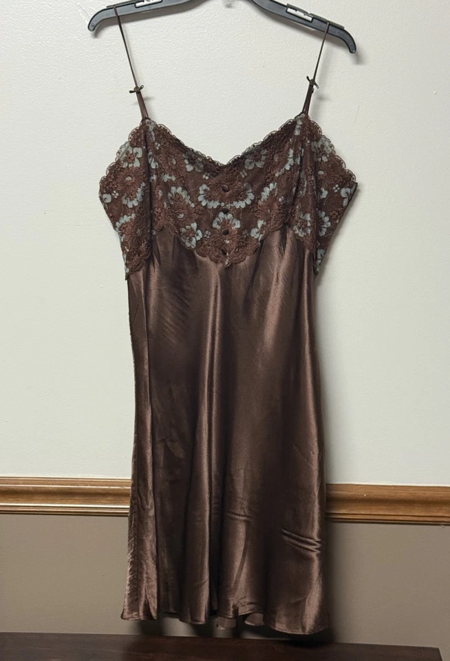 Camisón Vestido Cabernet Marrón Satinado Encaje Talla L Y2K Foto 1 de 4