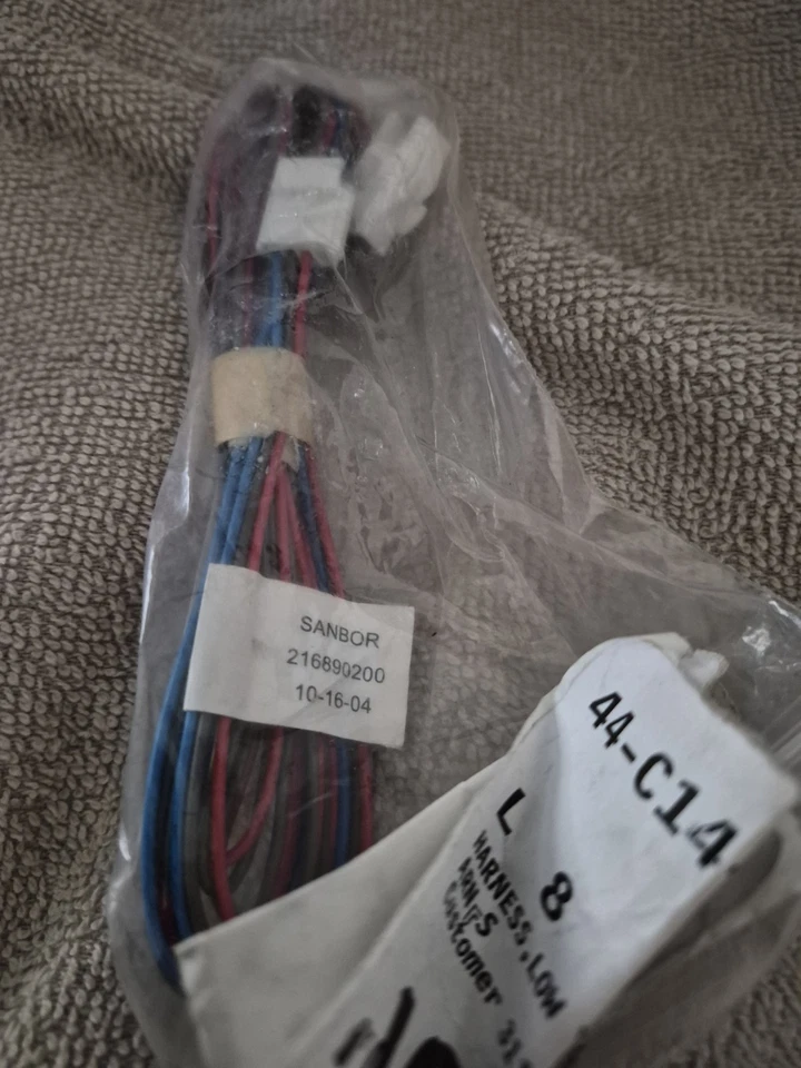 Arnés congelador Electrolux, 216890200 Foto 1 de 1