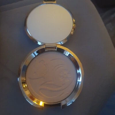 Becca Shimmering Skin Protector - Bild 1 von 4