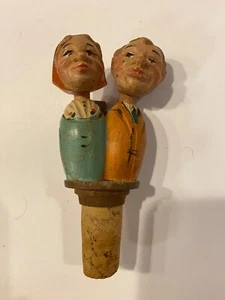 Tapón de botella mecánico tallado en madera - Pareja besándose ~ WN99 - Imagen 1 de 4