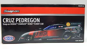 1:24 Druckgussautos - Nascar - 100th Anniversary Druckknopflasche Cruz Pedregon (RTC52) - Bild 1 von 2