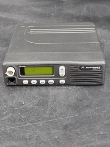 Motorola MCS2000 Analog Two-Way Mobile Radio M01HX+912W M01UGL4PW4CN - Picture 1 of 10