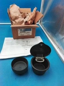 NUEVO GENUINO OEM GM 12495817 Paquete de Cenicero Bandeja de Cenizas Taza Inserto - Imagen 1 de 2