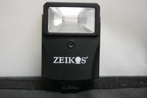 Zeikos ZE-DS12 Digital Slave Flash Tested & Working - Picture 1 of 4