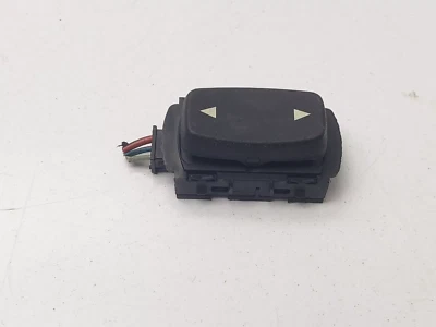 BMW Z4 E89 FRONT SEAT ADJUSTMENT SWITCH 2010 6935253 - Image 1 of 4