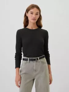 GAP Women's Waffle-Knit CrewNeck T-Shirt Sizes: S. M. L. XL. - Black - Picture 1 of 5