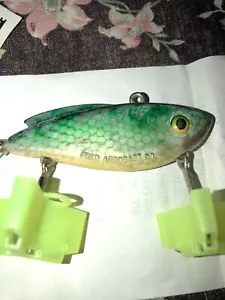 Vintage Fishing Lure - Arbogast Razorback - Picture 1 of 4
