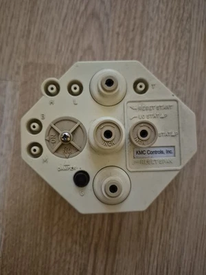 Kreuter Multi-Function Pneumatic VAV Reset Volume Controller CSC-3011-10 NOS - Image 1 of 4