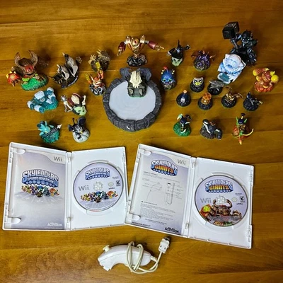 Skylanders Spyros Adventure Giants Wii Games 25 Figures Portal And Controller - Image 1 of 4