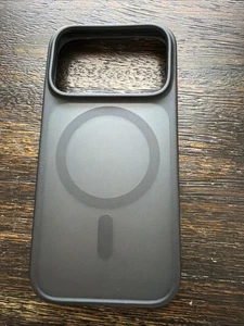 Torras Guardian Magsafe für Apple iPhone 17 PRO 6,3" Hülle schwarz GEBRAUCHT! - Bild 1 von 6