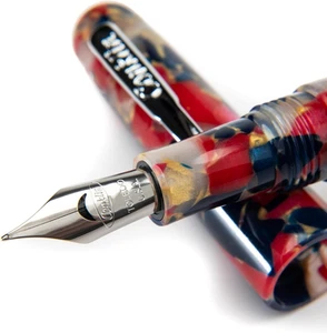 Pluma Estilográfica All American en Old Glory - Plumín Mediano, Rojo Patriótico, Blanco y Azul - Imagen 1 de 9