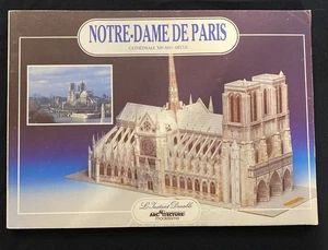 Notre-Dame De Paris Cathedral Architectural Book -  Paper Model - Picture 1 of 13
