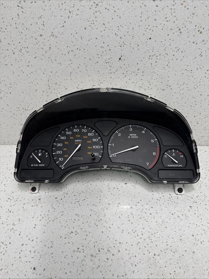 Velocímetro de cuadro de instrumentos serie Saturn 2002 21025355 OEM Foto 1 de 4