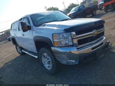 Medidor de velocímetro usado se adapta a: Chevrolet Silverado 2500 2010 camioneta clúster MPH EE. UU. Foto 1 de 4