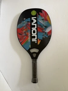 Lanoni Beach Tennis Racchetta Paddle BTR-9100 Fibra di Carbonio NUOVA Nero Rosso Blu - Foto 1 di 7