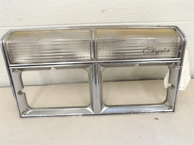 FARO IZQUIERDO BISEL PUERTA CHRYSLER LEBARON 80-81 DODGE DIPLOMÁTICO 84-89 SE CON LENTES Foto 1 de 4