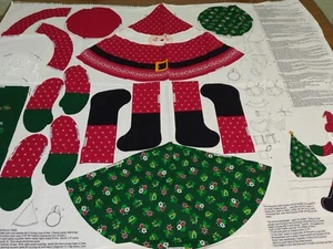 Panel de tela VIP Cranston Holly Jolly Santa felpa Navidad rojo algodón - Imagen 1 de 10
