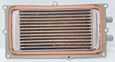 Intercooler ayuda agua-aire de 2 válvulas Mack Trucks 314 GB51B E6 # 469732-4 Foto 1 de 4