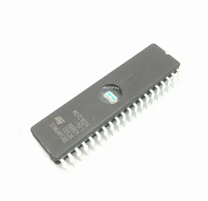 ST M27C1024-15F1 64Kx16-Bit 1Mbit 100ns UV EPROM IC Memory DIP-40-Pin NEW - Bild 1 von 2