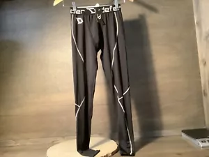Defender Men's Baselayer Black Pants Athletic Legging Running Yoga Size XS NEW - Picture 1 of 6
