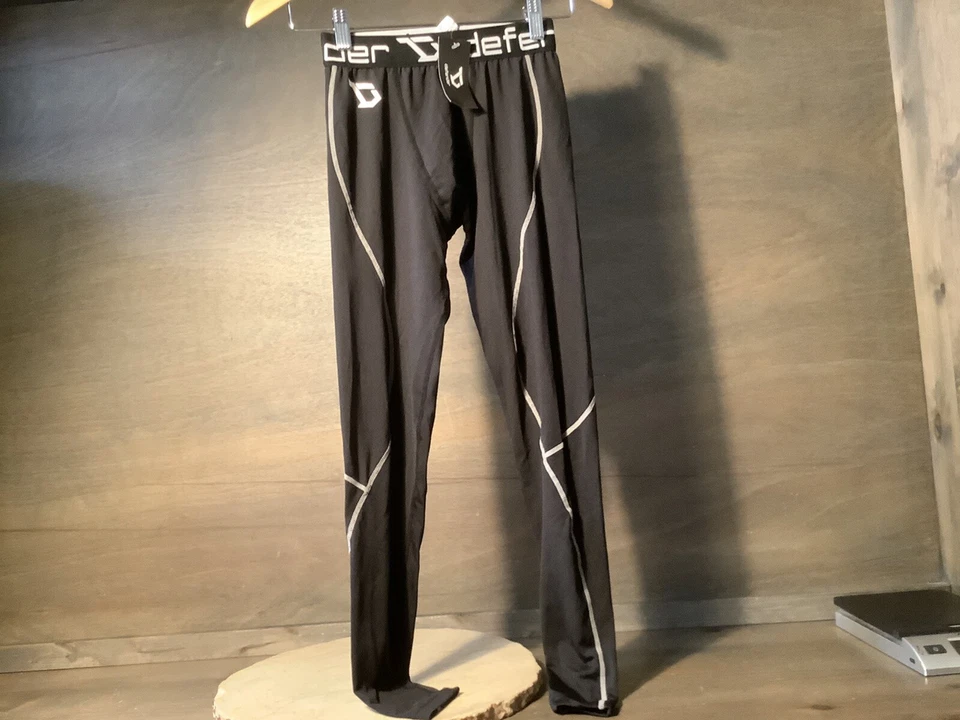 Defender Men's Baselayer Black Pants Athletic  Legging  Running Yoga Size XS NEW - Image 1 of 4