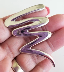 Pin vintage zig zag tono plata 2,5" rayo - Imagen 1 de 3