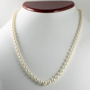 Pre-owned Graduated Cultured Pearl Necklace 14K Clasp - Picture 1 of 12