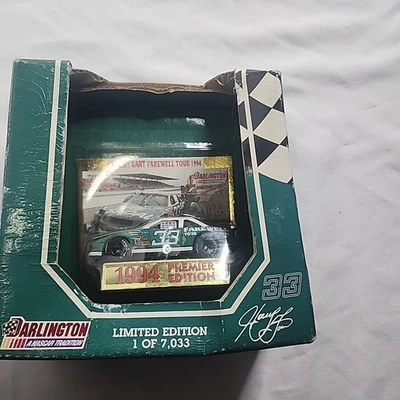 Racing Champions 1994 NASCAR #33 Harry Gant Farewell Tour escala 1:64 1 de 7.033 Foto 1 de 4