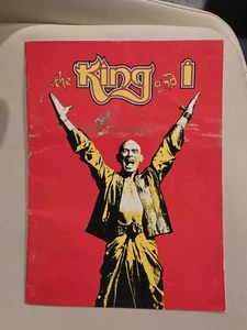 VINTAGE-RARE! "THE KING and I" SOUVENIR BOOK with YUL BRYNNER/18 PAGES! - Bild 1 von 6