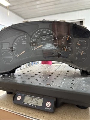 Chevy Silverado 1500 2001 velocímetro medidores clúster Foto 1 de 2