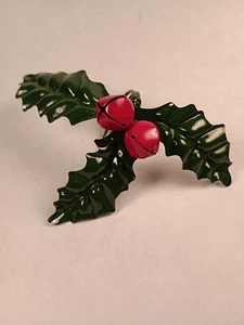 6- Metal Christmas Holly With Berry Bells Napkin Rings - Picture 1 of 8