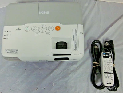 Epson PowerLite 95 XGA 3LCD Projector 2600 lumens 3LCD 11 Lamp Hours - Image 1 of 4