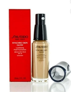 Shiseido Synchro Skin Glow Luminizing Fluid Foundation SPF 20 Neutral 3 - Picture 1 of 1
