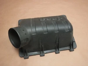 Jeep Liberty KJ 02-07 3.7 V6 Air Cleaner Box Lid Factory Free Ship - Picture 1 of 3